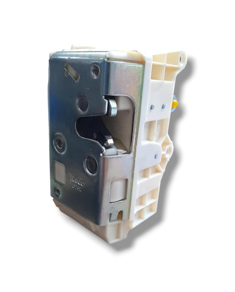 CERRADURA PUERTA IZQUIERDA IVECO EURO TRAKKER / TRAKKER/ STRALIS / EURO CARGO