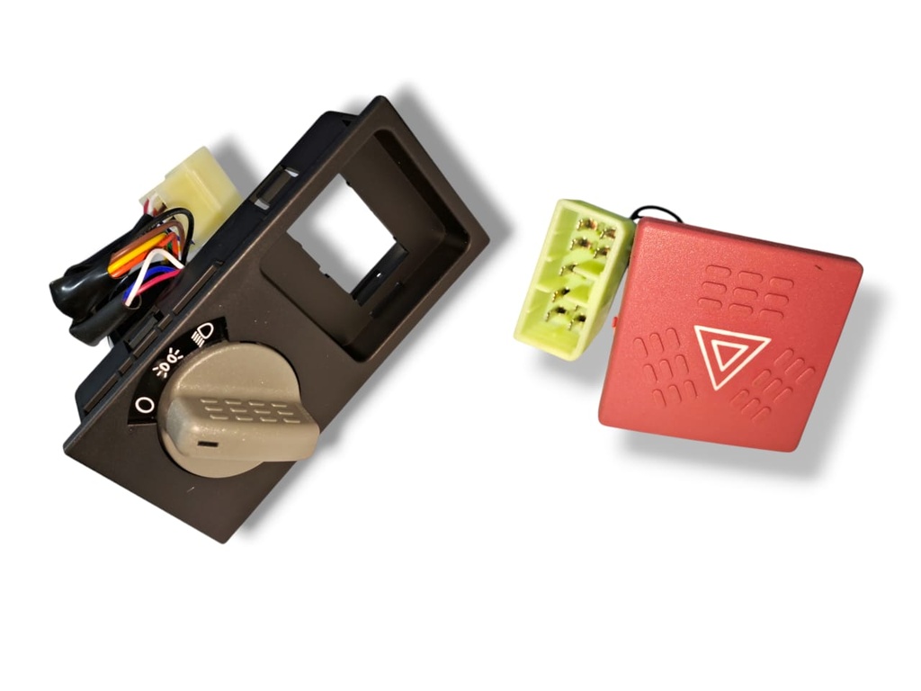 BOTON LUZ EMERGENCIA Y SWITCH LUZ IVECO EURO TRAKKER / STRALIS